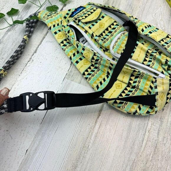 KAVU Rope Bag Cotton Shoulder Sling Backpack Spring Montage - Picture 7 of 11